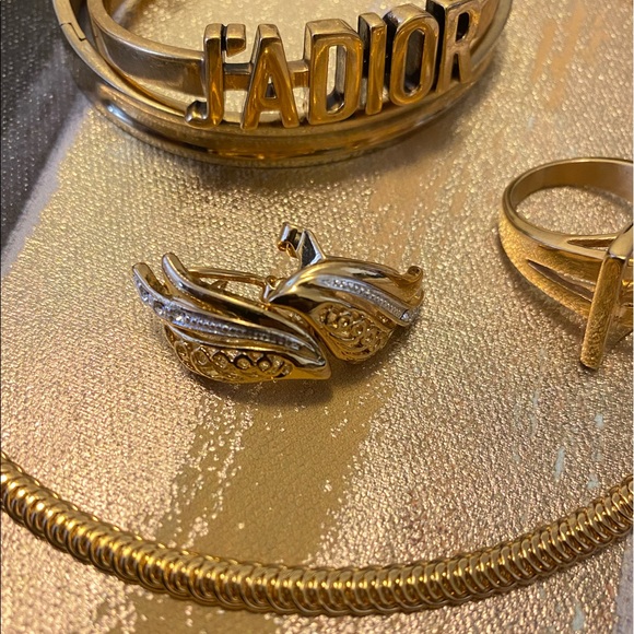 Gold Plated Earrings with Rhinestone - Picture 1 of 6